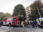 Un incendio in una palazzina di quattro piani ha causato la morte di tre persone, la scorsa notte, a Cornaredo, nel Milanese, 11 ottobre 2025. A perdere la vita nell'incendio sono stati un uomo e una donna, rispettivamente di 88 e 85 anni, anziani genitor
