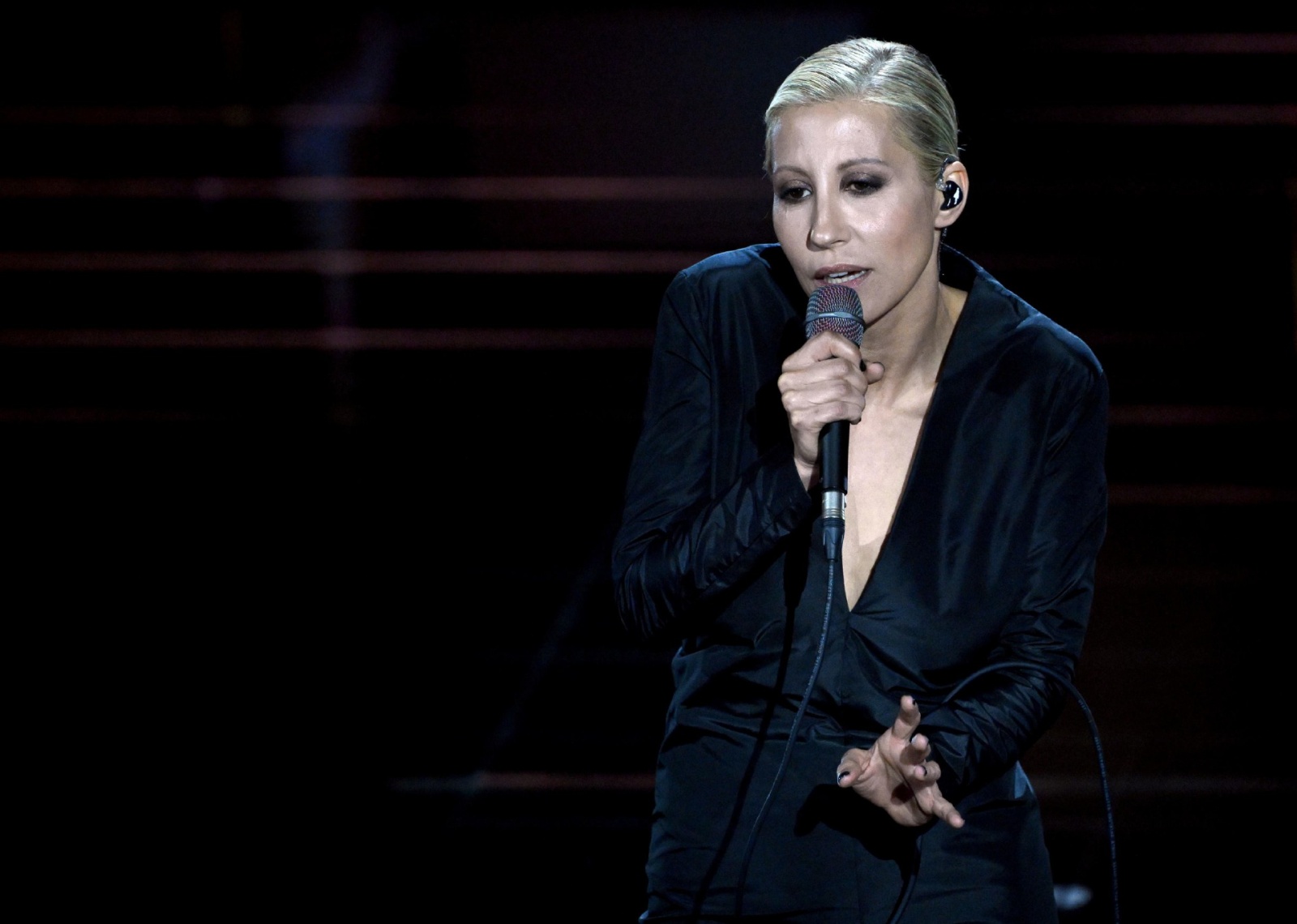 Italian singer Malika Ayane performs on stage at the Ariston theatre during the 76th Sanremo Italian Song Festival, Sanremo, Italy, 24 February 2026. The Music Festival runs from 24 to 28 February 2026. ANSA/ETTORE FERRARI
