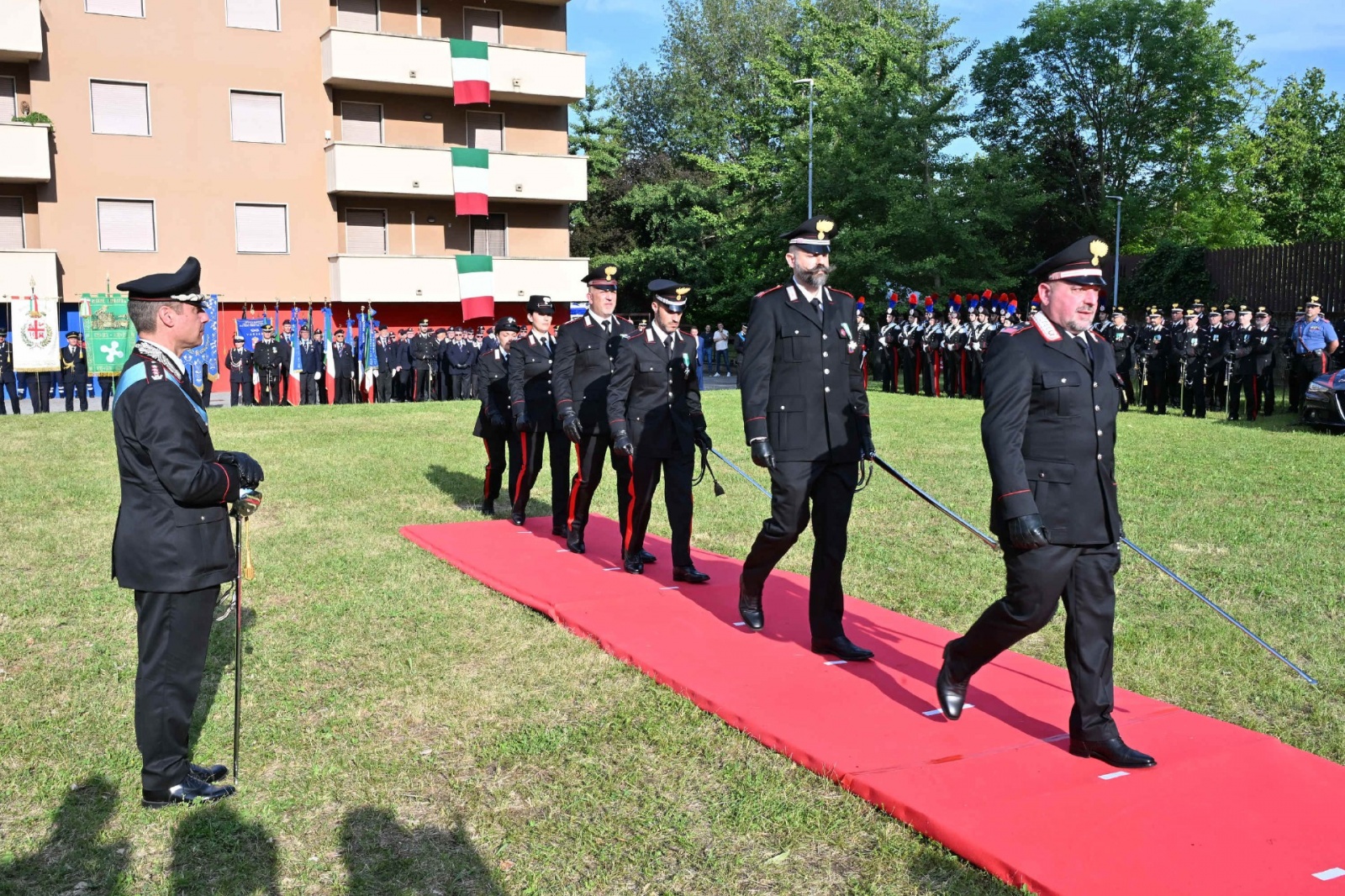 VARESE. FESTA ARMA DEI CARABINIERI 2026 PRESSO IL COMANDO PROVINCIALE DI VIA SAFFI ALLA PRESENZA DEL COLONNELLO MARCO GAGLIARDO, PREFETTO SALVATORE PASQUARIELLO, GOVERNATORE ATTILIO FONTANA