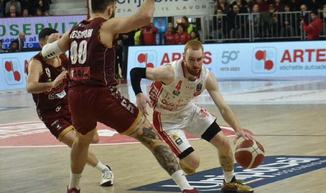 Basket, Mannion non basta: Varese sconfitta