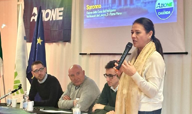  La senatrice di Azione Giusy Versace al congresso di Saronno (Foto  Comunicazione Azione Varese)