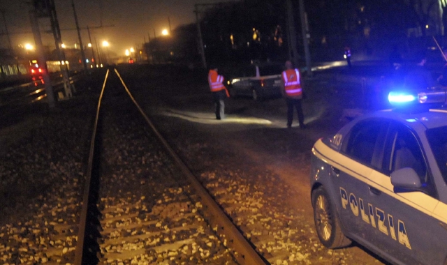 Sul posto è intervenuta la polizia ferroviaria (foto Archivio)