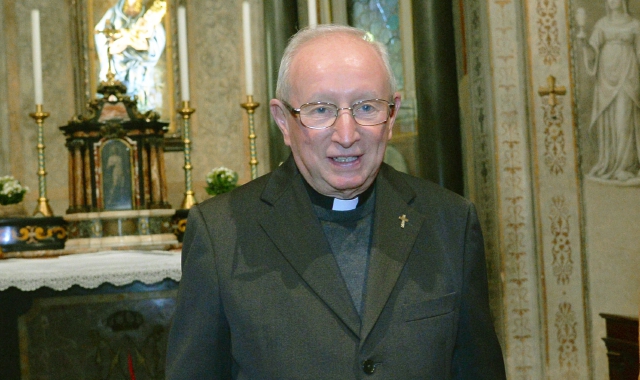 Monsignor Galimberti in ospedale, apprensione a Saronno