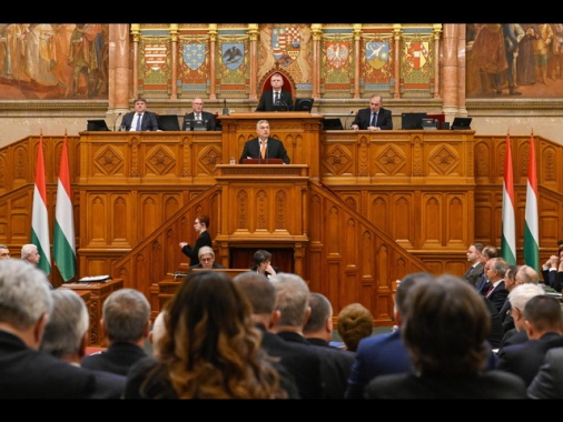 Parlamento ungherese approva l'adesione della Svezia alla Nato