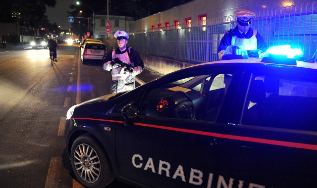 Sono intervenute le pattuglie dei carabinieri 