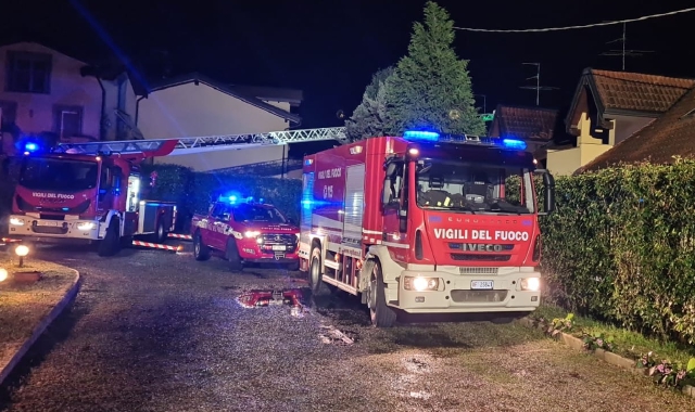 L’intervento dei vigili del fuoco a Castelseprio