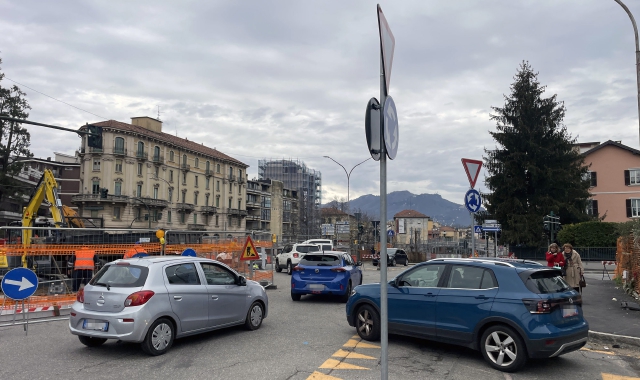 L’ultimo tratto di via Lazio, che si innesta nella rotonda di largo Flaiano e sarà interessato dai lavori