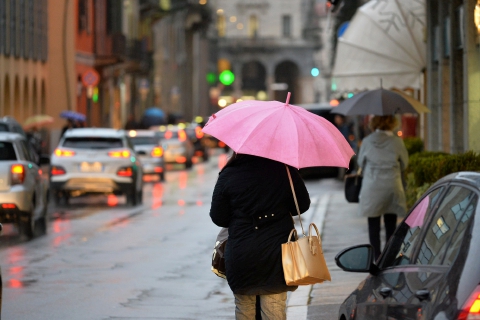 Varese: Pasqua con l’ombrello