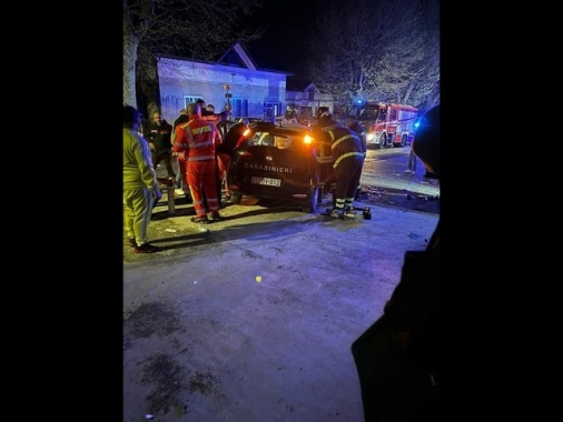 Incidente stradale nel Salernitano, morti due carabinieri