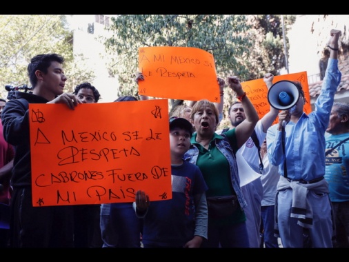 Il mondo condanna il raid di Quito all'ambasciata messicana