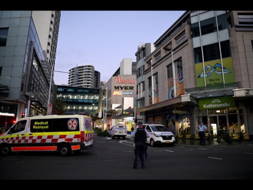 Attacco in centro commerciale a Sydney, diversi morti