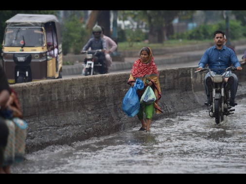 Forti piogge in Pakistan, il bilancio dei morti sale a 44