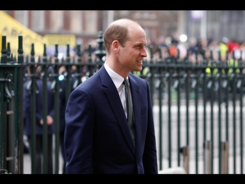 William riprende gli impegni pubblici dopo l'annuncio di Kate