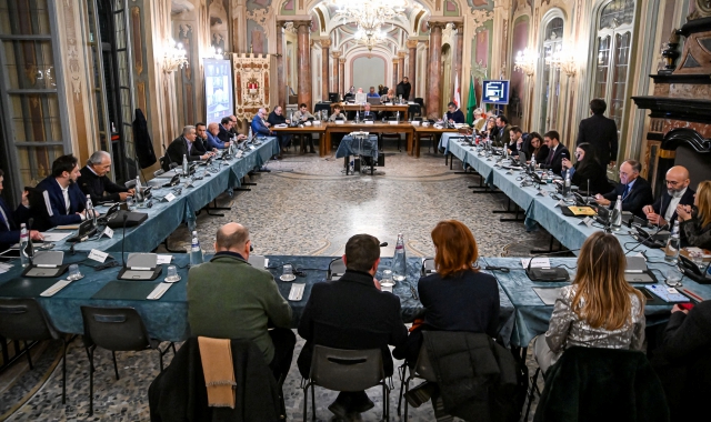 Varese, scontro sulla sicurezza in consiglio comunale
