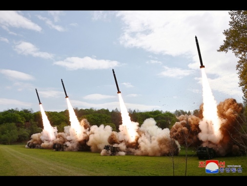 'Kim guida esercitazione che simula contrattacco nucleare'