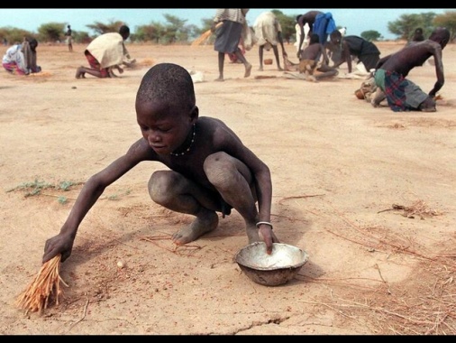 Nel mondo fame acuta sempre più grave per 281,6 milioni persone
