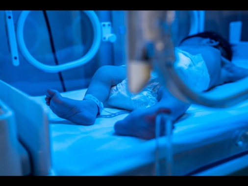 Morta la bimba nata a Gaza col cesareo dalla mamma uccisa