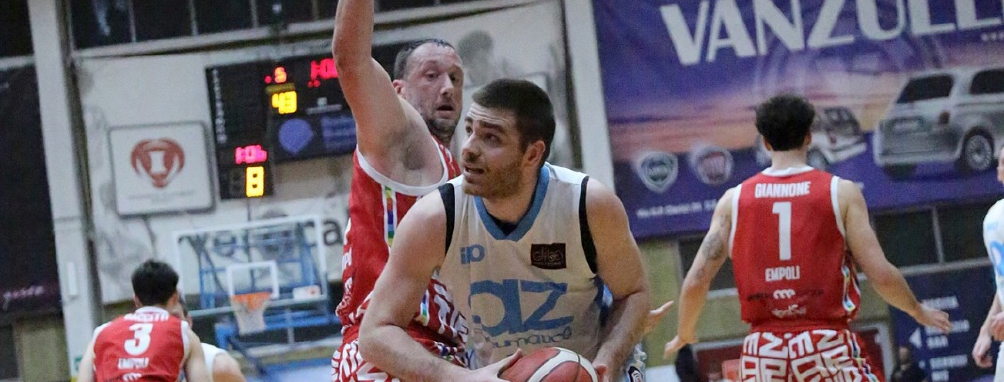 Basket, debutto playoff: Saronno travolge Lucca