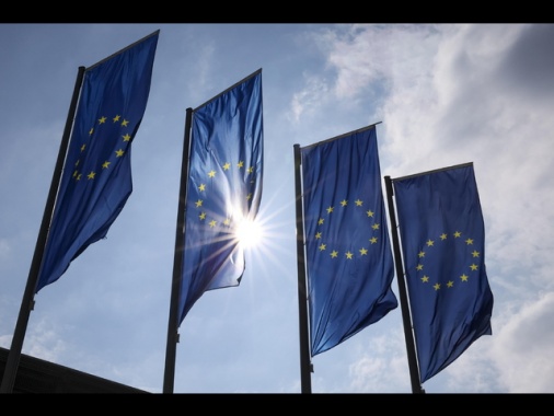 Ad aprile lieve calo dell'indice Ue su prospettive economia