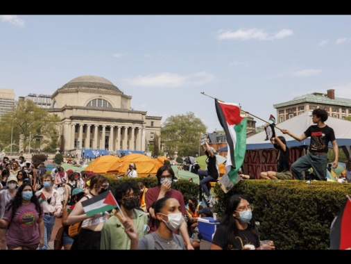 Manifestanti della Columbia occupano edificio accademico