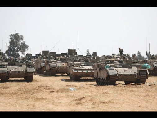Idf chiede a popolazione Rafah di cominciare a spostarsi