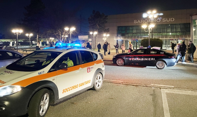 L’intervento di carabinieri e 118 lo scorso 11 marzo davanti alla stazione di Saronno sud