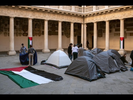 Tende all'Università di Padova a sostegno della Palestina