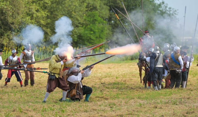 Un momento della rievocazione della battaglia di Tornavento (foto Blitz)