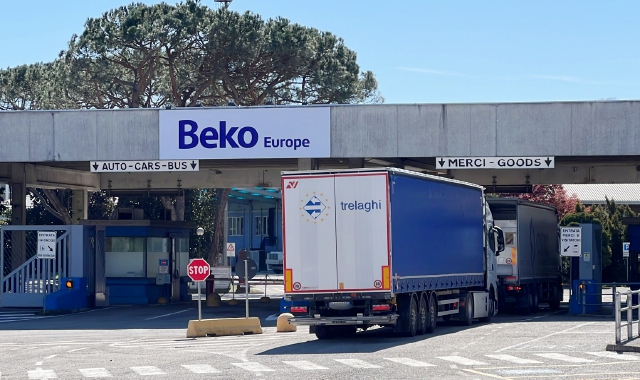 Lo stabilimento a Cassinetta di Biandronno