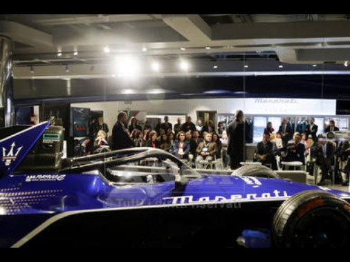 Uilm a Elkann, 'per Maserati serve polo del lusso con Ferrari'