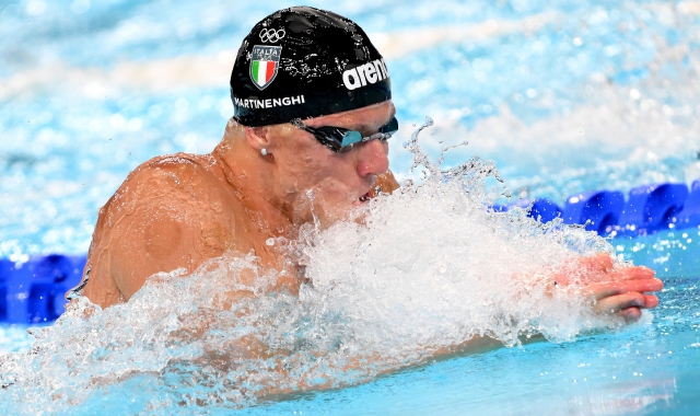 Nicolò Martinenghi in gara a Parigi 2024 (foto Ettore Ferrari/ANSA)