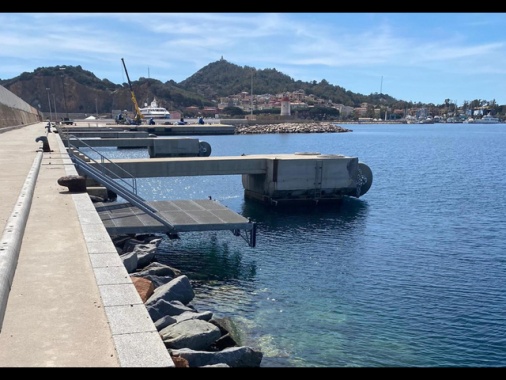 Scuffia durante lezione di vela, muore bimba di 10 anni
