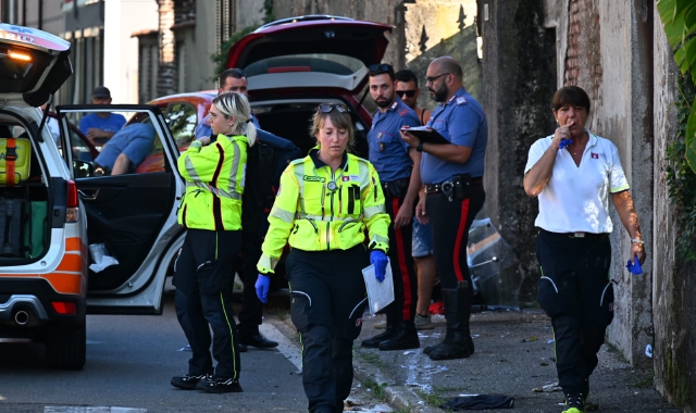 Il luogo dell’incidente e i soccorsi (foto Walter Todaro/PUBBLIFOTO)