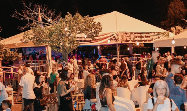 Rescaldina: festa hawaiana al LatinFiexpo