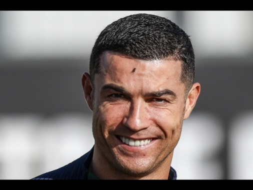 Ronaldo sbarca su YouTube, 11 milioni di iscritti in poche ore