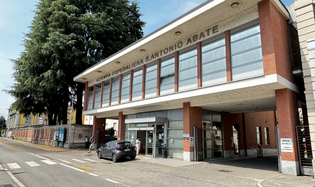 L’ingresso dell’ospedale Sant’Antonio Abate di Gallarate