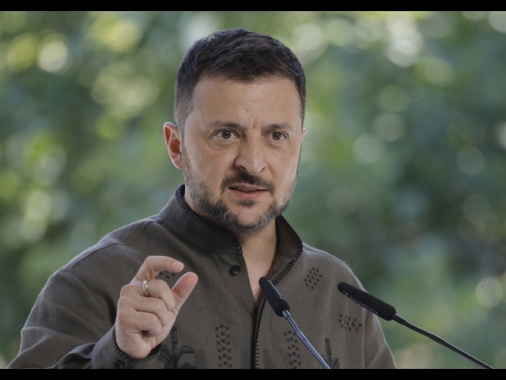Zelensky, riuscito test su primo missile balistico ucraino