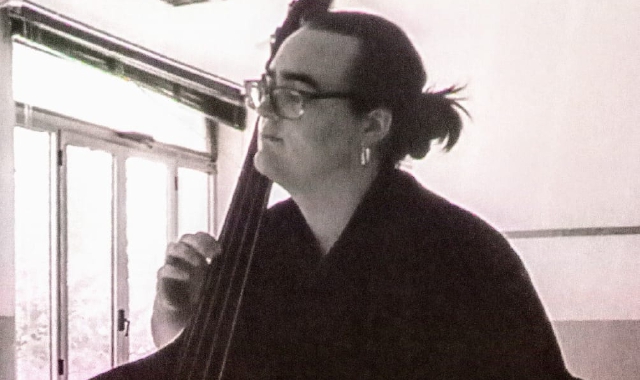 Angelo “aiuta” la musica anche dal cielo