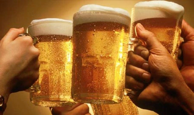 La prima edizione a Ferno della festa della birra