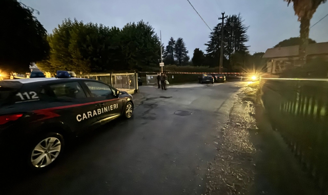 Sul luogo sono intervenuti i carabinieri (foto Domenico Ghiotto - Agenzia Blitz)