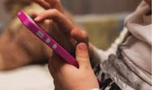 La bambina era stata contattata da un ventitreenne che viveva nella cittadina in provincia di Messina. Il ragazzo è stato condannato a 3 anni e 4 mesi con rito abbreviato