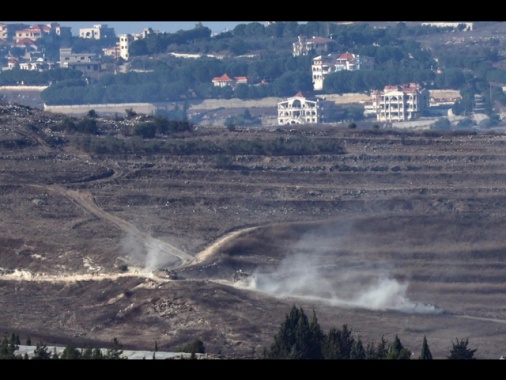 Otto pompieri morti in raid Israele nel sud del Libano