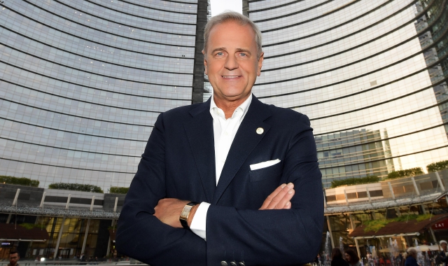 Enrico Bertolino