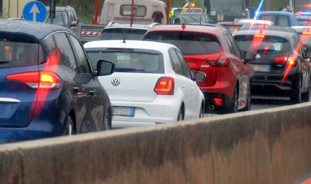 Malpensa, superstrada “paralizzata” dai lavori del nuovo tratto ferroviario