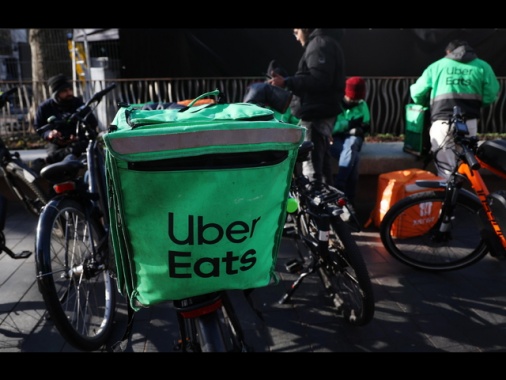 Uber, '3,8 milioni a 1400 rider dopo chiusura attività Italia'