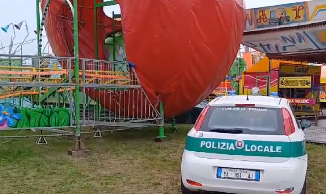Alle giostre per picchiarsi, ma la polizia sventa la maxi rissa