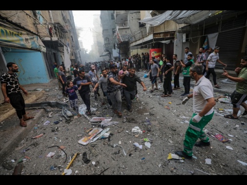 Al Jazeera, tre giornalisti uccisi a Gaza, 180 in un anno