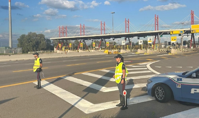 Gira per 11 anni con documenti falsi: scoperto ad Arona