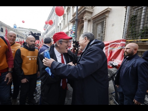 Manovra: Cgil e Uil, sciopero generale il 29 novembre