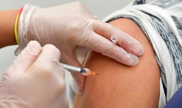 Vaccini gratuiti per influenza e Covid
